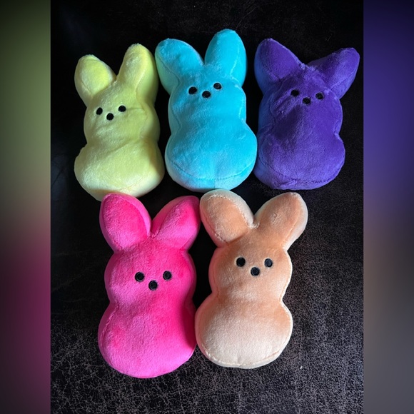 1 Set Left! Bunnies Set of 5 Plushies - Picture 1 of 10